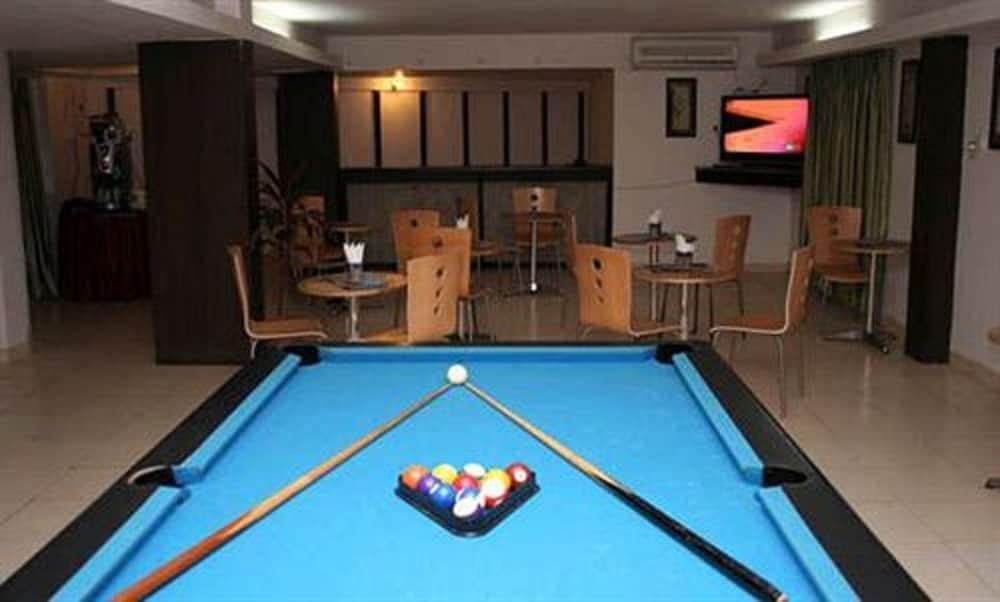 Alor Holiday Resort Calangute Esterno foto