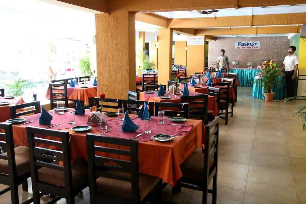 Alor Holiday Resort Calangute Esterno foto