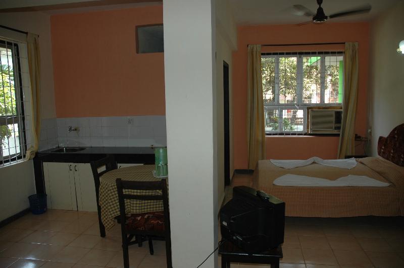Alor Holiday Resort Calangute Esterno foto